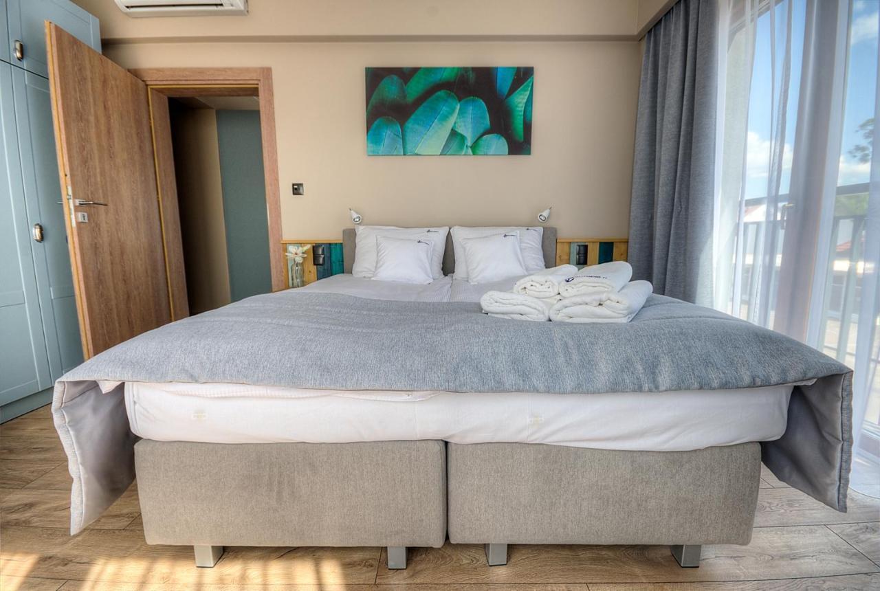 Apartamenty Bursztynowa17 Niechorze Exteriör bild